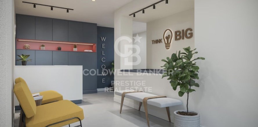 Propiedad comercial en venta en Barcelona, Cataluña, Spain № 5722