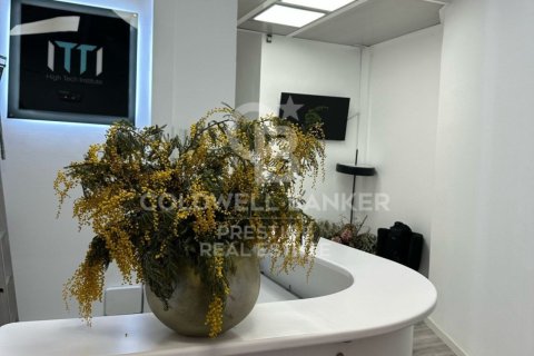 Propiedad comercial en venta en Barcelona, Cataluña, Spain № 5724 - foto 13