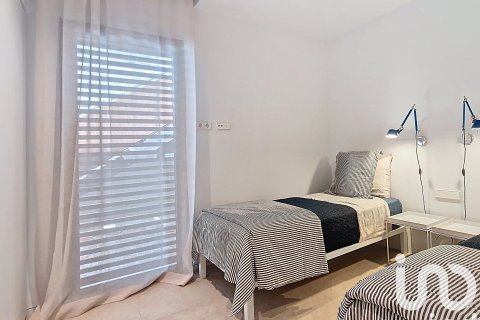 Casa adosada de 3 dormitorios en venta en Begur, Gerona, Cataluña, Spain № 4932 - foto 15