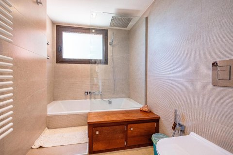 Сasa de 6 dormitorios en venta en Begur, Gerona, Cataluña, Spain № 1345 - foto 14