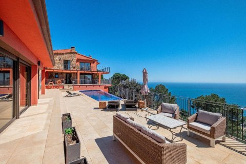 Сasa de 6 dormitorios en venta en Begur, Gerona, Cataluña, Spain № 1345 - foto 20