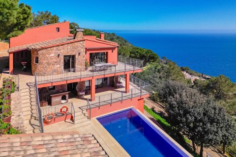Сasa de 6 dormitorios en venta en Begur, Gerona, Cataluña, Spain № 1345 - foto 7