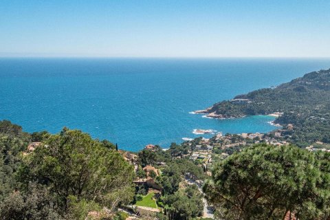 Сasa de 6 dormitorios en venta en Begur, Gerona, Cataluña, Spain № 1345 - foto 24