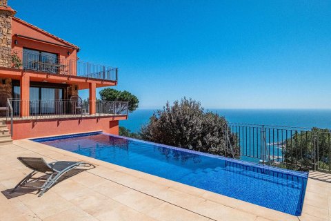 Сasa de 6 dormitorios en venta en Begur, Gerona, Cataluña, Spain № 1345 - foto 18