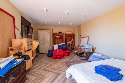 Сasa de 6 dormitorios en venta en Begur, Gerona, Cataluña, Spain № 1345 - foto 22