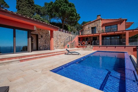 Сasa de 6 dormitorios en venta en Begur, Gerona, Cataluña, Spain № 1345 - foto 21