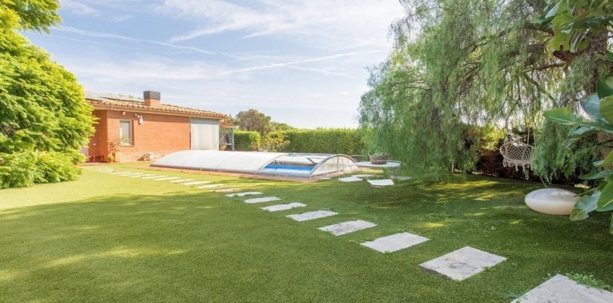 5 bedrooms house for sale in Sant Vicenc De Montalt, Barcelona, Catalonia, Spain № 1342