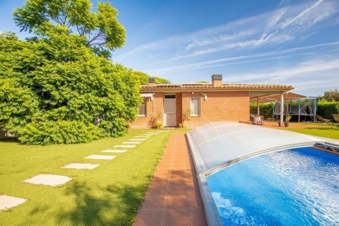 5 bedrooms house for sale in Sant Vicenc De Montalt, Barcelona, Catalonia, Spain № 1342 - photo 2