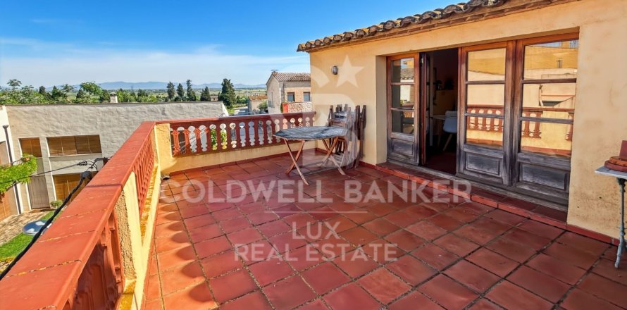 Villa de 2 dormitorios en venta en Albons, Gerona, Cataluña, Spain № 5797