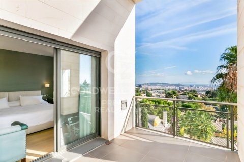 Сasa de 4 dormitorios en venta en Esplugues de Llobregat, Barcelona, Cataluña, Spain № 5791 - foto 18