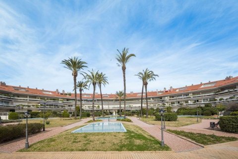 4 bedrooms apartment for sale in Sitges, Barcelona, Catalonia, Spain № 7102 - photo 10