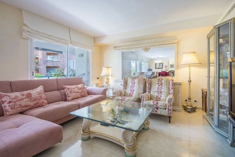 4 bedrooms apartment for sale in Sitges, Barcelona, Catalonia, Spain № 7102 - photo 5