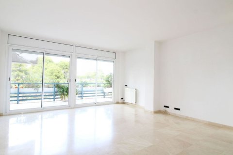 Купить квартиру в Ситжес, Испания с 4 комнаты, 169м², № 7103 - фото 4