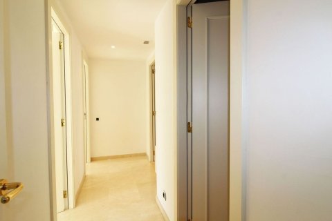Купить квартиру в Ситжес, Испания с 4 комнаты, 169м², № 7103 - фото 14