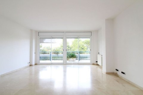 Купить квартиру в Ситжес, Испания с 4 комнаты, 169м², № 7103 - фото 2