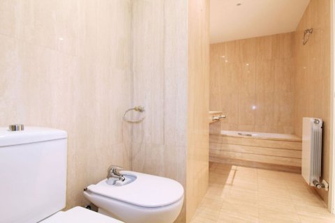Купить квартиру в Ситжес, Испания с 4 комнаты, 169м², № 7103 - фото 8