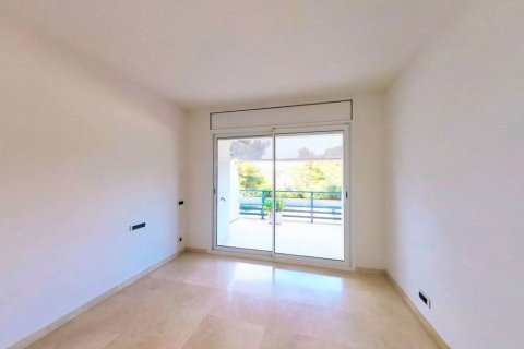 Купить квартиру в Ситжес, Испания с 4 комнаты, 169м², № 7103 - фото 6