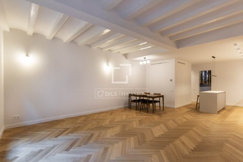 Apartamento de 3 dormitorios en venta en Barcelona, Cataluña, Spain № 6537 - foto 24