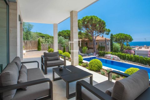 6 bedrooms villa for sale in Cabrils, Barcelona, Catalonia, Spain № 6534 - photo 4