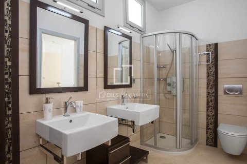 6 bedrooms villa for sale in Cabrils, Barcelona, Catalonia, Spain № 6534 - photo 22