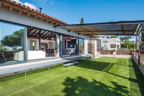 Villa de 14 dormitorios en venta en Bellaterra, Barcelona, Cataluña, Spain № 6538 - foto 29