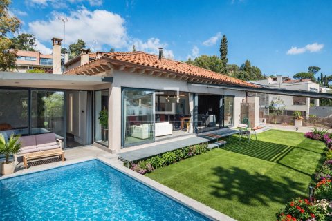 Villa de 14 dormitorios en venta en Bellaterra, Barcelona, Cataluña, Spain № 6538