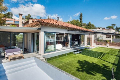 Villa de 14 dormitorios en venta en Bellaterra, Barcelona, Cataluña, Spain № 6538 - foto 27