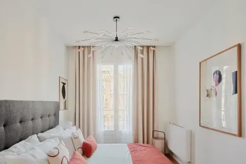 Apartamento de 4 dormitorios en venta en Barcelona, Cataluña, Spain № 1708 - foto 6