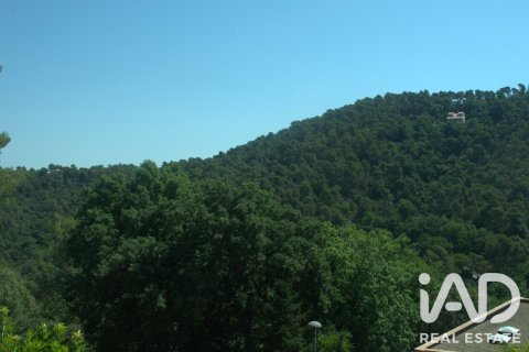 Parcela de 1029 m² en venta en Sant Cugat del Vallès, Barcelona, Cataluña, Spain № 8362 - foto 6
