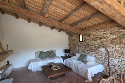 4 bedrooms house for sale in Tivissa, Tarragona, Catalonia, Spain № 8359 - photo 4