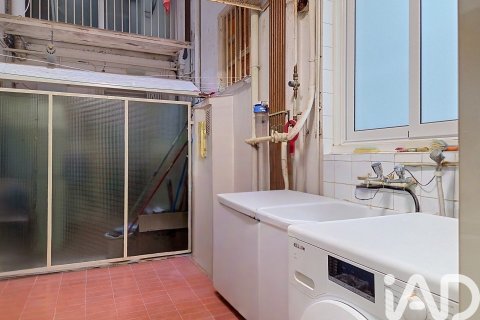Apartamento de 4 dormitorios en venta en Barcelona, Cataluña, Spain № 8361 - foto 21