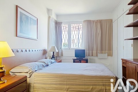 Apartamento de 4 dormitorios en venta en Barcelona, Cataluña, Spain № 8361 - foto 6