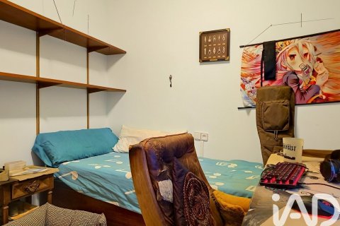 Apartamento de 4 dormitorios en venta en Barcelona, Cataluña, Spain № 8361 - foto 20