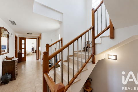 5 bedrooms house for sale in Roda de Berà, Tarragona, Catalonia, Spain № 8358 - photo 23