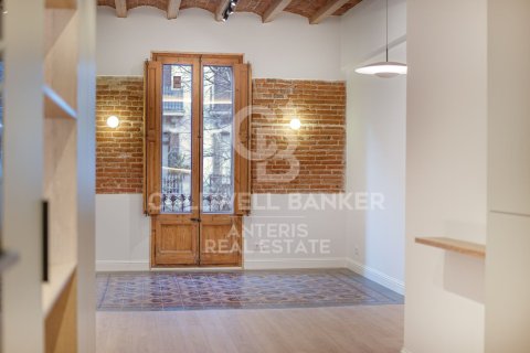 Apartamento de 2 dormitorios en venta en Barcelona, Cataluña, Spain № 5308 - foto 9