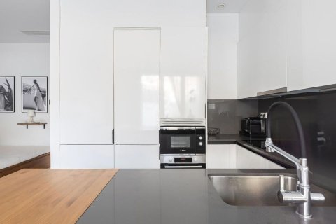 Apartamento de 1 dormitorio en venta en Barcelona, Cataluña, Spain № 8135 - foto 9