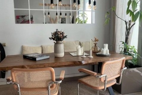 Apartamento de 1 dormitorio en venta en Barcelona, Cataluña, Spain № 8135 - foto 3