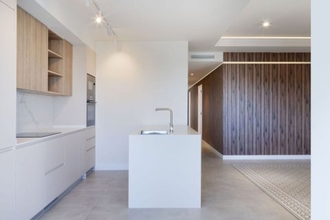 Apartamento de 3 dormitorios en venta en Barcelona, Cataluña, Spain № 8132 - foto 17