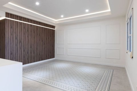 Apartamento de 3 dormitorios en venta en Barcelona, Cataluña, Spain № 8132 - foto 5