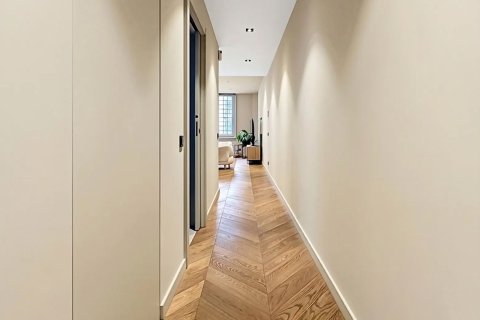 Купить квартиру в Барселона, Испания с 2 комнаты, 105м², № 8136 - фото 17