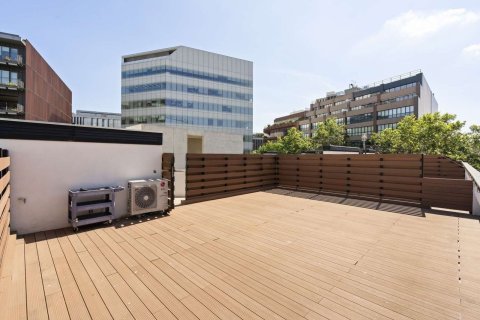 Apartamento de 63 m² en venta en Barcelona, Cataluña, Spain № 8134 - foto 25