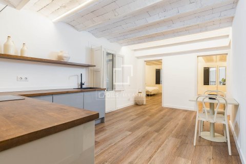 Apartamento de 2 dormitorios en venta en Barcelona, Cataluña, Spain № 6451 - foto 13