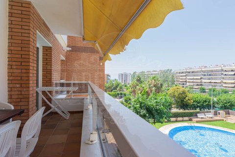Apartamento de 3 dormitorios en venta en Lloret de Mar, Gerona, Cataluña, Spain № 3087 - foto 4