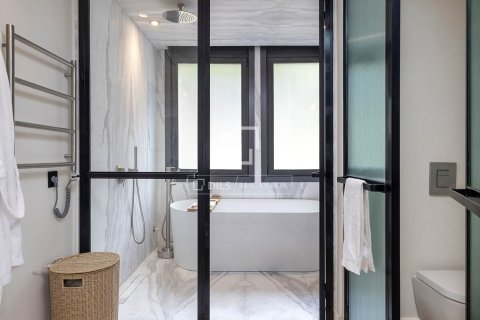Villa de 5 dormitorios en venta en Barcelona, Cataluña, Spain № 3778 - foto 23