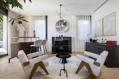 Villa de 5 dormitorios en venta en Barcelona, Cataluña, Spain № 3778 - foto 5