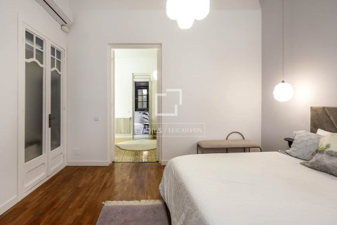Купить квартиру в Барселона, Испания с 3 спальни, 147м², № 3775 - фото 13