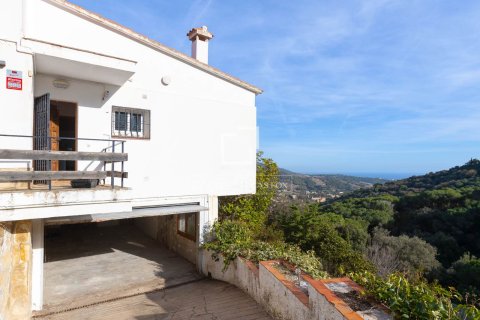 Villa de 3 dormitorios en venta en Alella, Barcelona, Cataluña, Spain № 3777 - foto 23