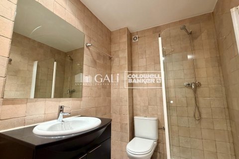 Сasa de 5 dormitorios en venta en Principado De Andorra (Ninguna Poblacion Tiene C.P.), Lérida, Cataluña, Spain № 7962 - foto 12