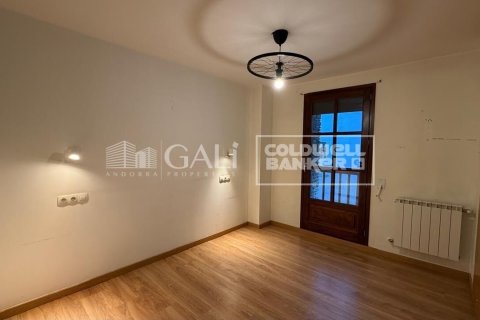 Сasa de 5 dormitorios en venta en Principado De Andorra (Ninguna Poblacion Tiene C.P.), Lérida, Cataluña, Spain № 7962 - foto 20