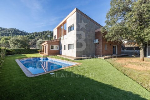 Сasa de 4 dormitorios en venta en Matadepera, Barcelona, Cataluña, Spain № 7959 - foto 30